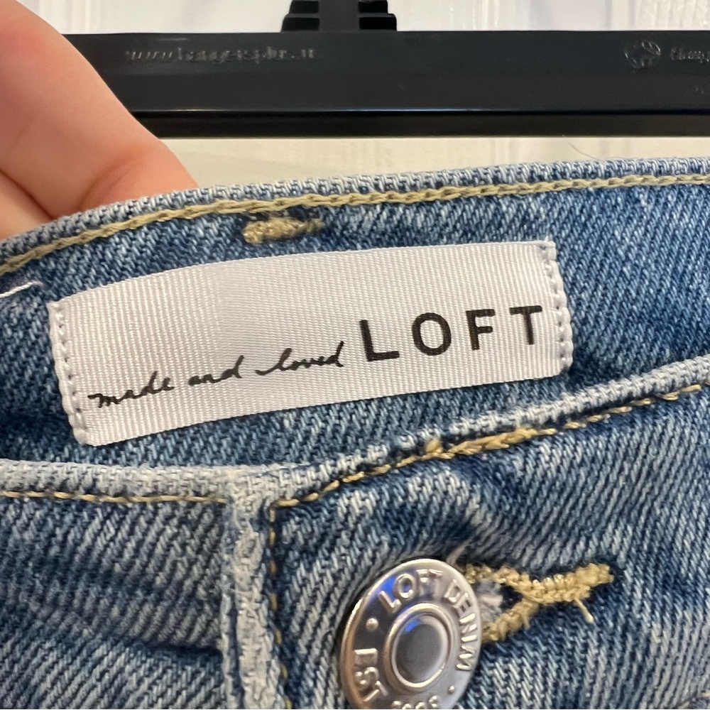 LOFT Women's High Rise Light Blue Jeans - Picture 8 of 13